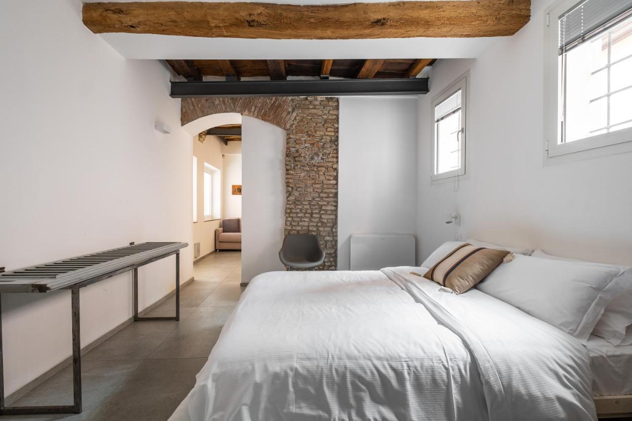 San Michele Apartments By Wonderful Italy Болоня Екстериор снимка