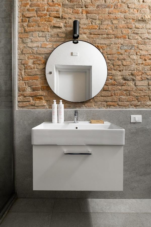 San Michele Apartments By Wonderful Italy Болоня Екстериор снимка