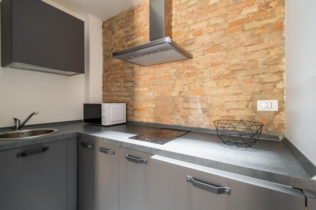San Michele Apartments By Wonderful Italy Болоня Екстериор снимка